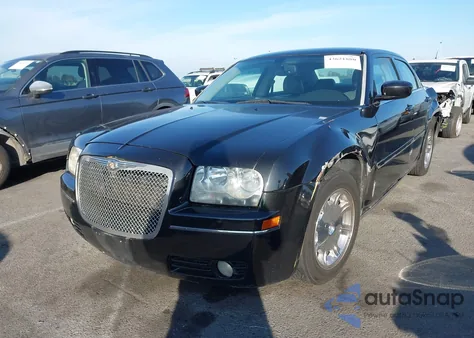 2005 Chrysler 300 Touring from USA, damaged, VIN 2C3JA53G75H152498